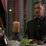 Filename=ouat6x22_0116.jpg
Filesize=130KiB
Dimensions=1920x1080
Date added=May 17, 2017 ouat6x22_0116.jpg
